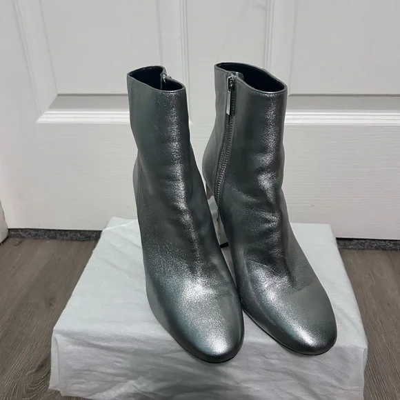 MICHAEL Michael Kors Shoes Petra Bootie Size Preowned With A